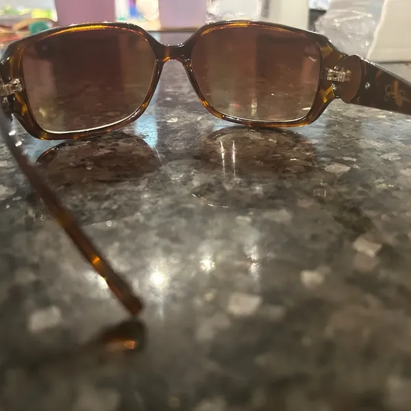 Jessica Simpson Brown Oversized Sunglasses - Image 4