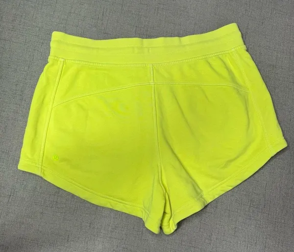 Lululemon Inner Glow High Rise Shorts Neon Yellow Highlighter Short Size 12 - Image 6