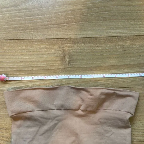 Intiwear biker short stockings sheer‎ tan size small - Image 3
