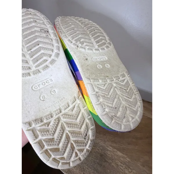 Crocs Classic Slide White Rainbow Stripe Pride Sandals Size 8 - Image 12