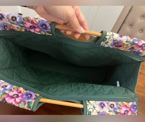 Vintage Floral Quilted Tote Bag with Wooden Handles – Made in Philippines – 100% - Image 3