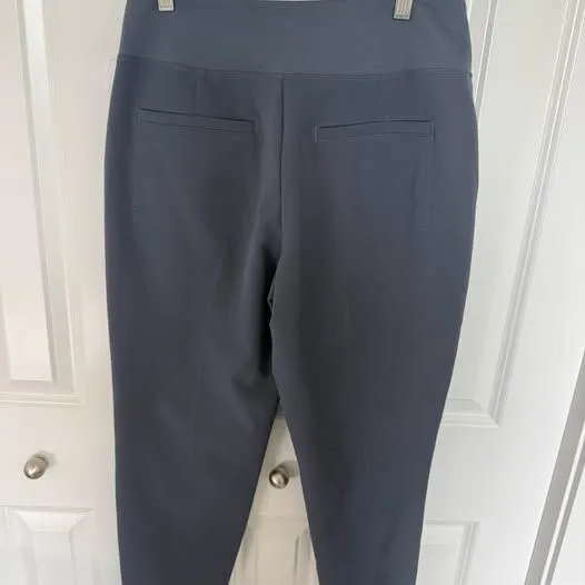 Athleta Endless High rise  Pant Size 6P Ash color - Image 5