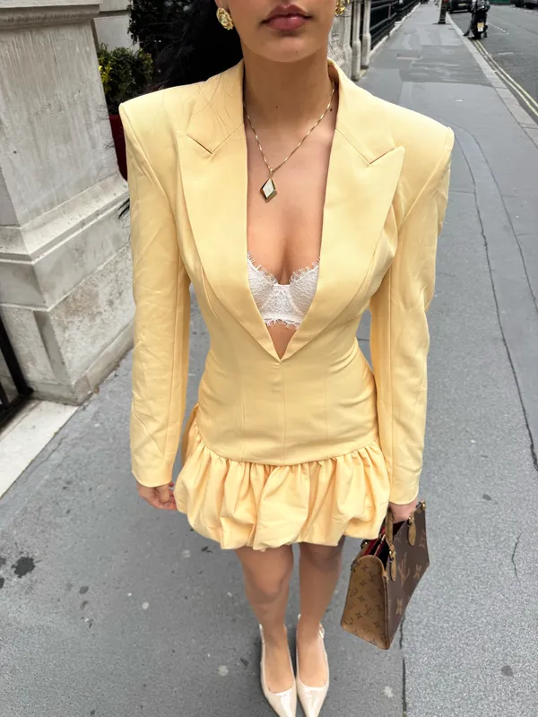 Pretty Little Thing Yellow Tailored Dress - Image 2
