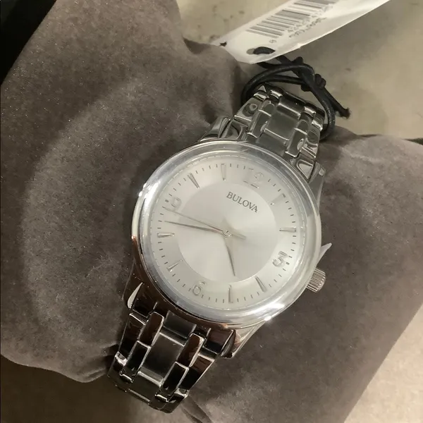 NWT BULOVA STAINLESS STEEL QUARTZ WATCH‎ - Image 2