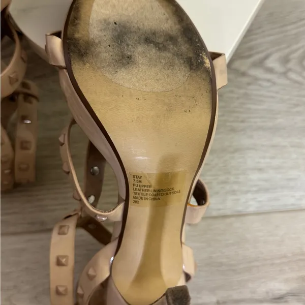 Steve Madden Size 7.5 Nude Studded Strappy Stiletto Heels - Image 4