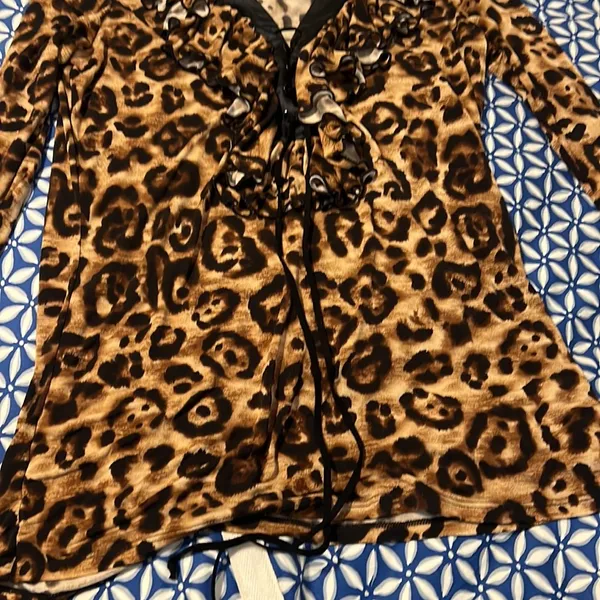 INC cheetah blouse - Image 3