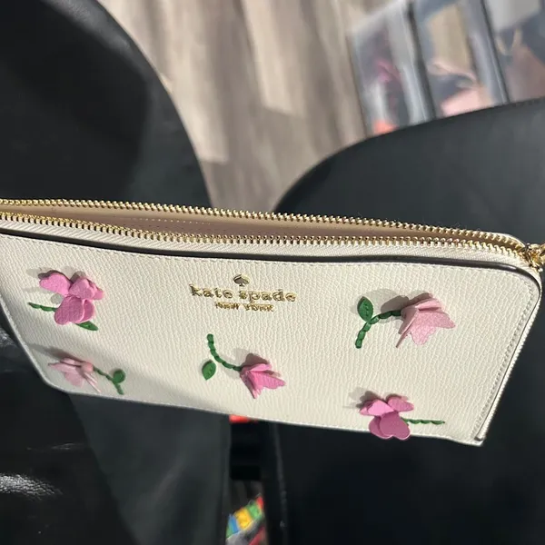 kate spade Cream Wristlet with Pink Floral Appliqués and Green Accents - Image 8