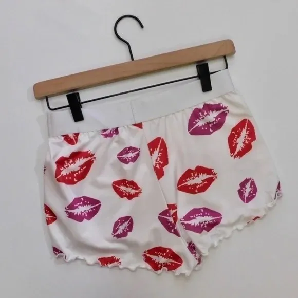 NEW!! HOT LIPS Lipstick Kiss Cropped Loungewear Two‎ Piece Set Top Shorts Small - Image 8