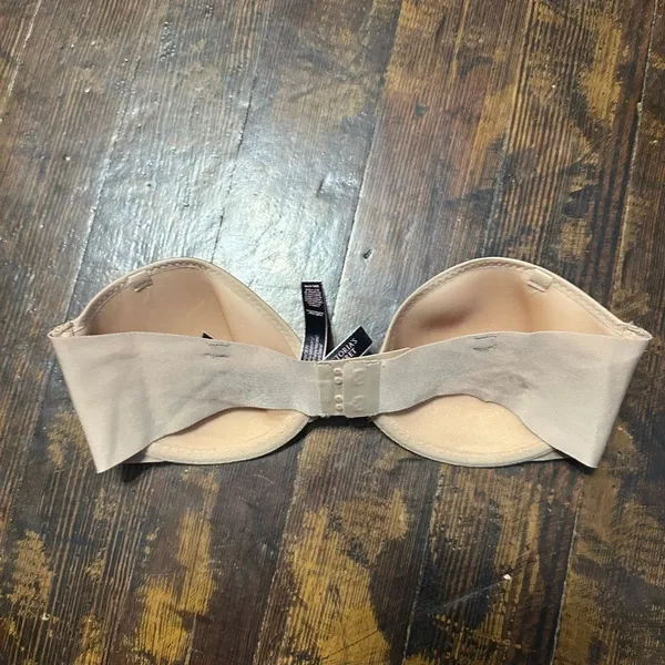 Victoria’s Secret nude strapless 32C multi-way push-up bra - Image 2