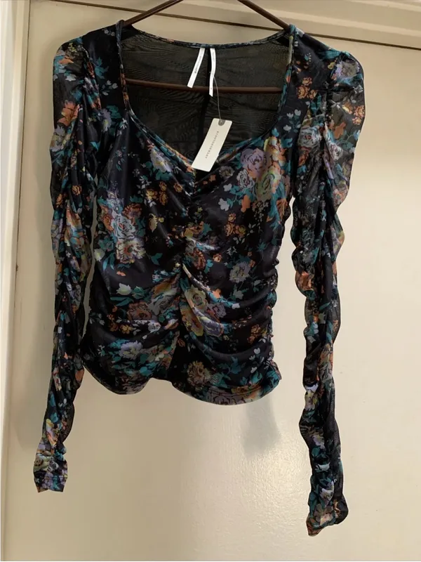 Anthropologie XS Top New NWT Long Sleeve Floral Ruched Mesh black Gorgeous RARE - Image 9