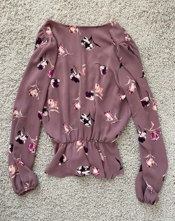 Abbeline Mauve Pink Purple Floral Print V-Neck Blouse - Image 3