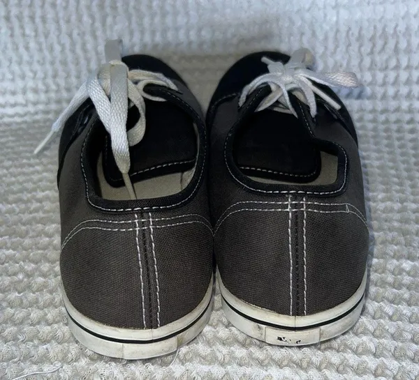 Vans Unisex Black And Gray Canvas Sneakers - Image 3