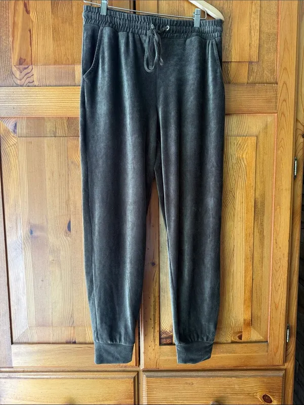 Hippie Rose Olive Green Velour Drawstring Pants - Image 4