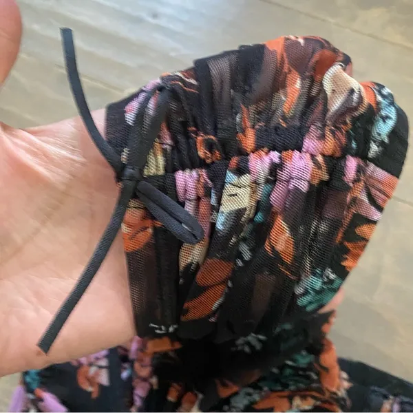 Torrid Curve Dark Floral Ruched Mesh Cap Sleeve Underwire Bra - Image 6