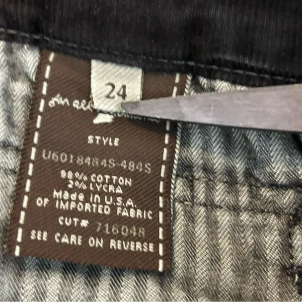 7 For All Mankind Black and Burgundy Corduroy Pants‎ Size 24 - Image 17