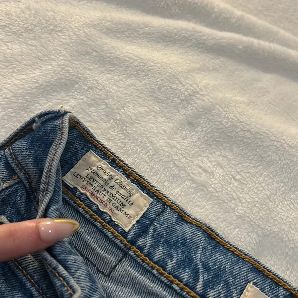 Levi Premium‎ Denim - Image 3