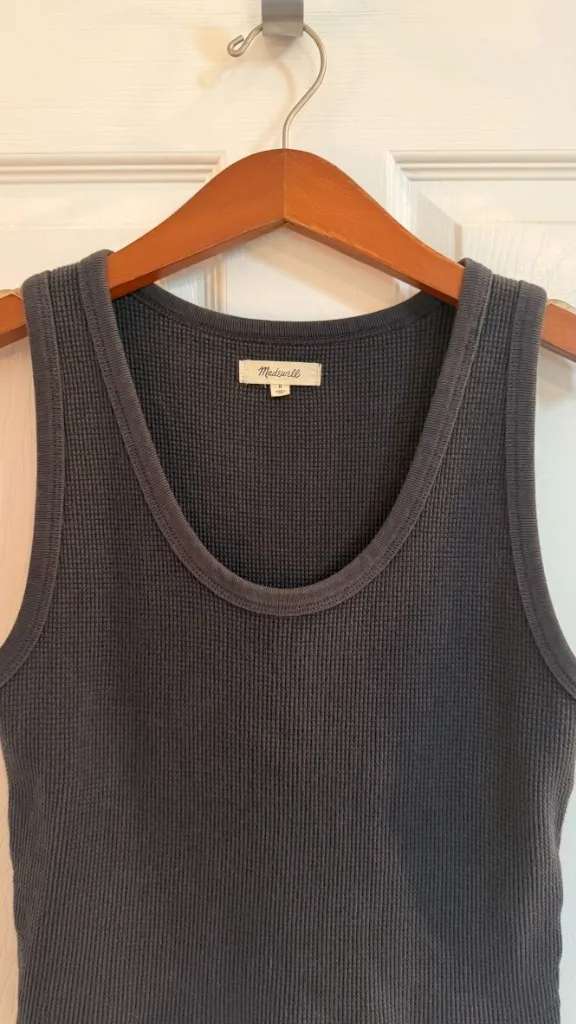 Madewell Waffle Knit Scoop Neck Crop Tank Dark Grey Medium - Image 6