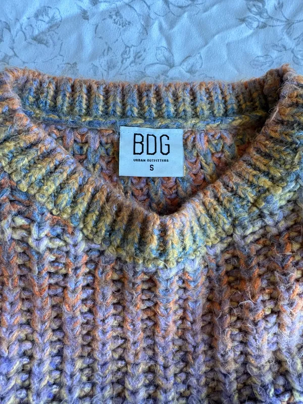 BDG Urban Outfitters Colorful Gradient Cropped Sweater - Image 4