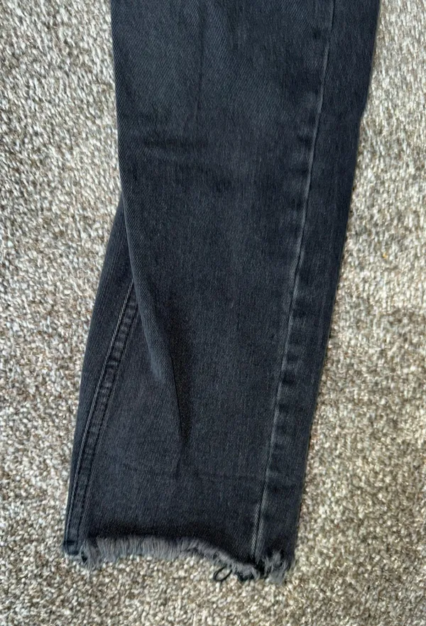 SheIn Black Ripped Jeans - Image 8