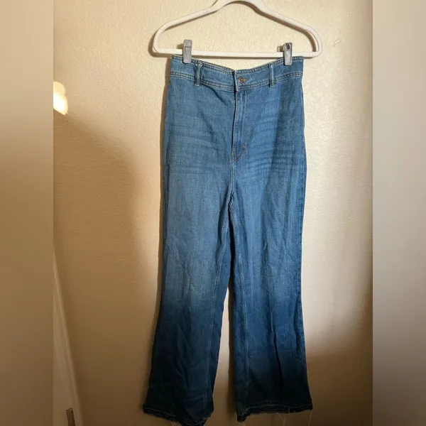 Free People Mindy Flare Leg High Rise Raw Hem Jeans‎ sz 29 Indigo Blue - Image 4