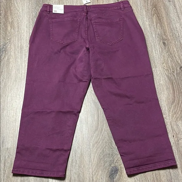 Lane Bryant Mid-Rise Essential Stretch Girlfriend Crop Purple Jeans - Image 7