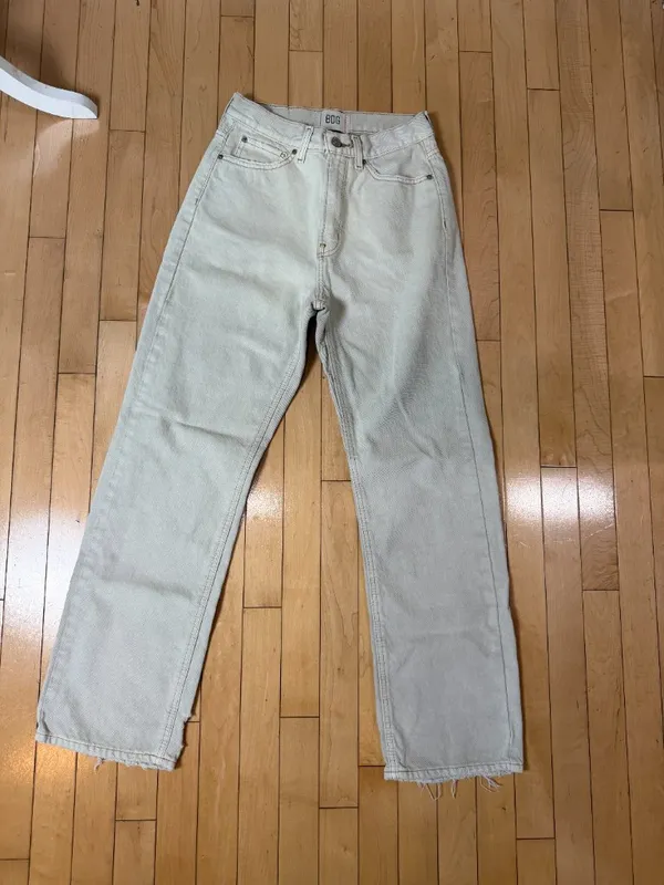 Urban Outfitters BDG Cowboy Jean Size 27 Stone Ecru Cream Straight Wide Leg - Image 2