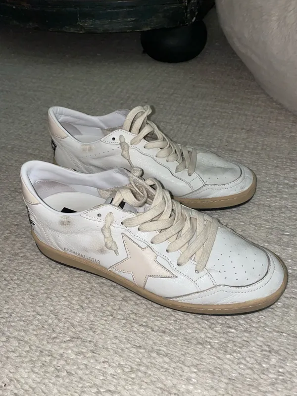 Golden Goose Women's Ballstar Almond Toe Sneakers - Image 2