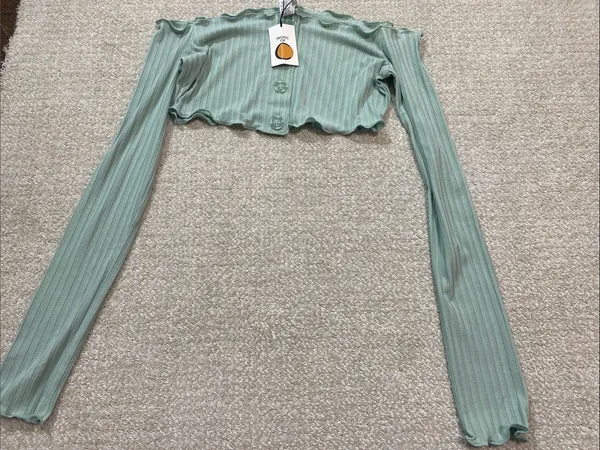 Ribbed Off-Shoulder Button Crop Top in Sage Green Size S Shell 91% Tencel - Image 2