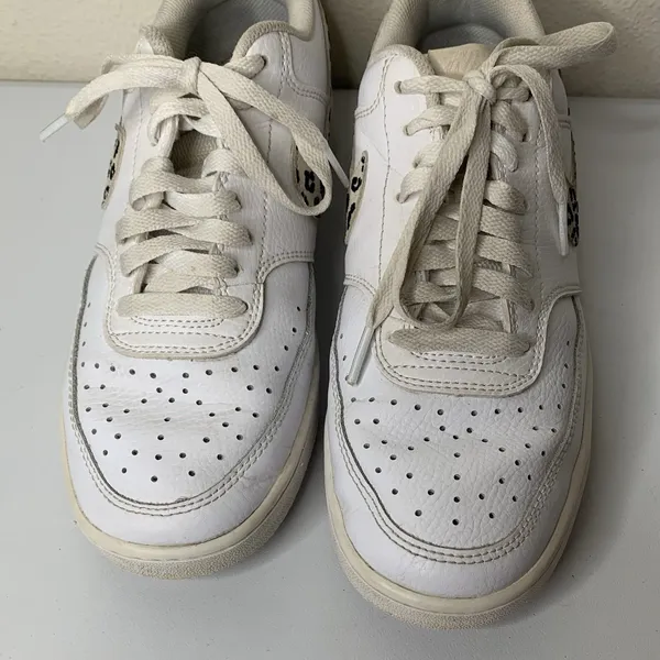 Nike Court Vision Low Womens Sz 9 White Desert Leopard Swoosh Shoes Sneakers - Image 4