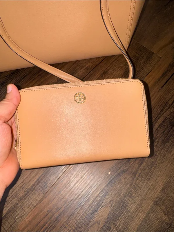 Tory Burch Parker Small Leather Tote & Matching Wallet Set - Image 7