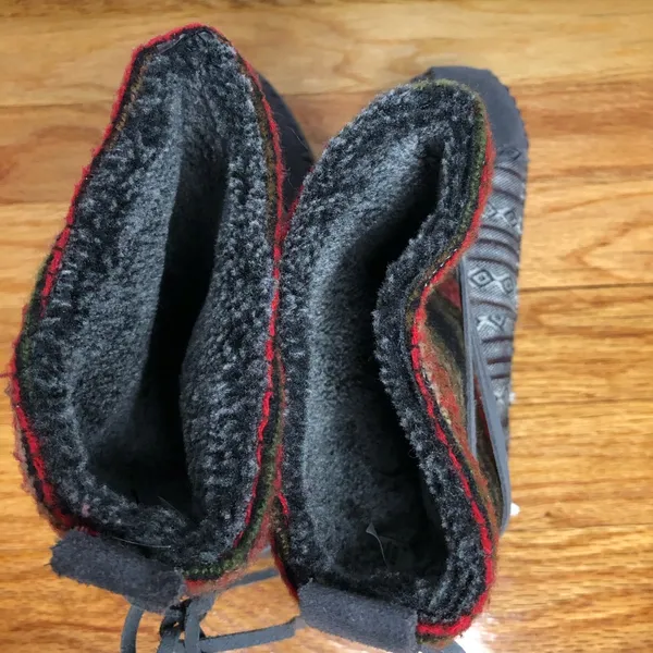 TOMS nepal boots red grey women’s size 6. Boho‎ bohemian aztec outdoor - Image 6