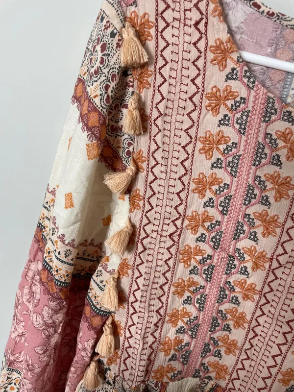American Eagle Boho Tassel Peasant Bohemian Blouse Medium Excellent Condition - Image 5