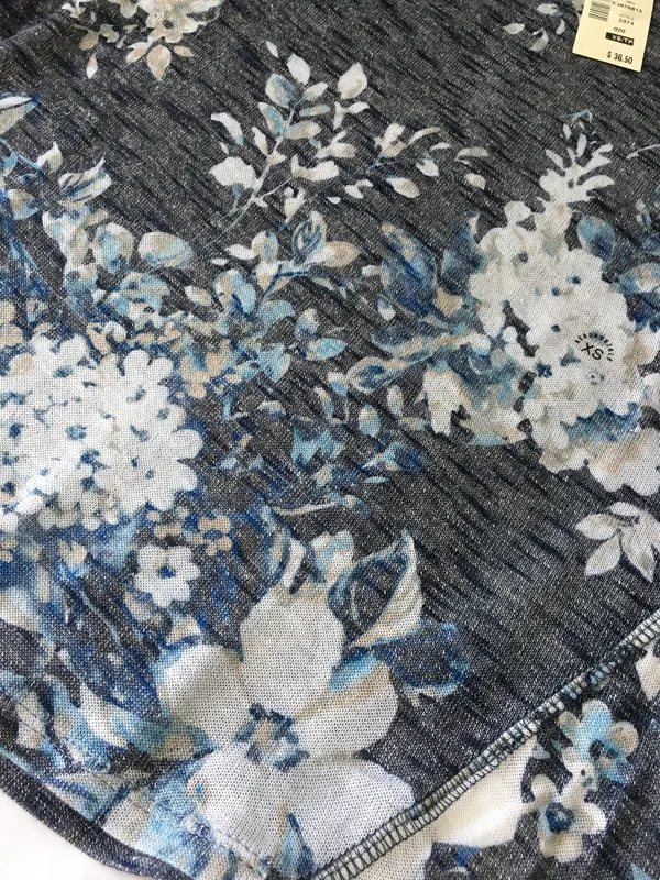 Aeropostale Blue Floral Print Long Sleeve Shirt - Image 5