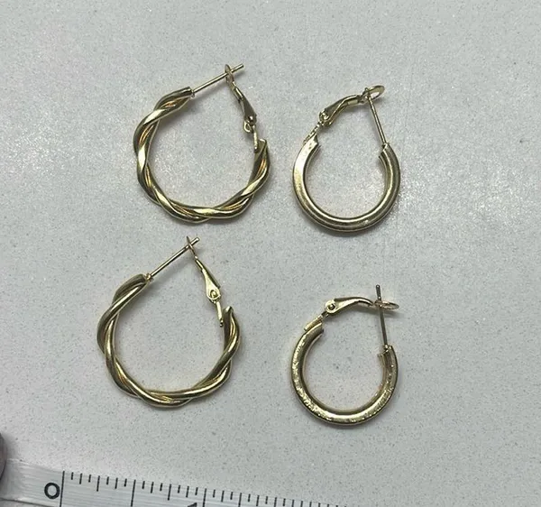 Bohemian Gold & Pearl Earring Set 💛 Lot 3 - Image 4