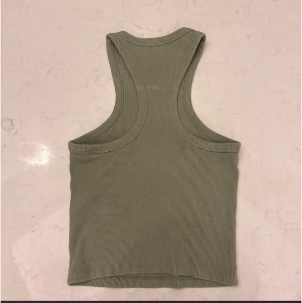 Abercrombie tank top - Image 2