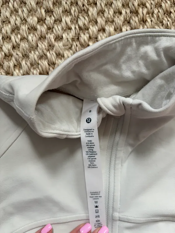 Define Jacket - Image 3