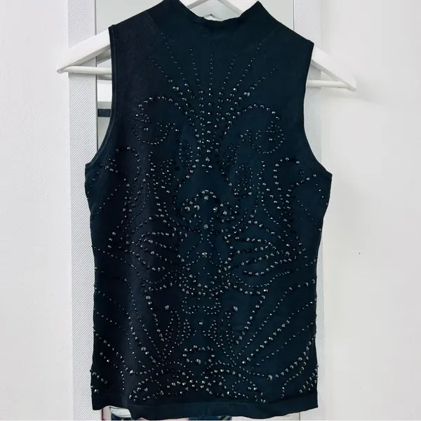 New Guess Calista Rhinestone Knit Top. Medium - Image 5