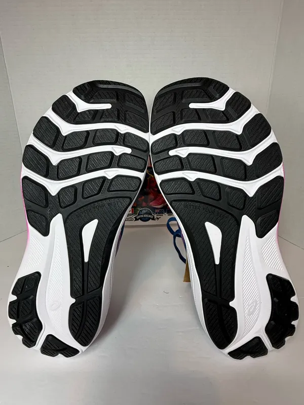 ASICS GT-1000 Running Shoes size 7W/5.5Y - Image 4