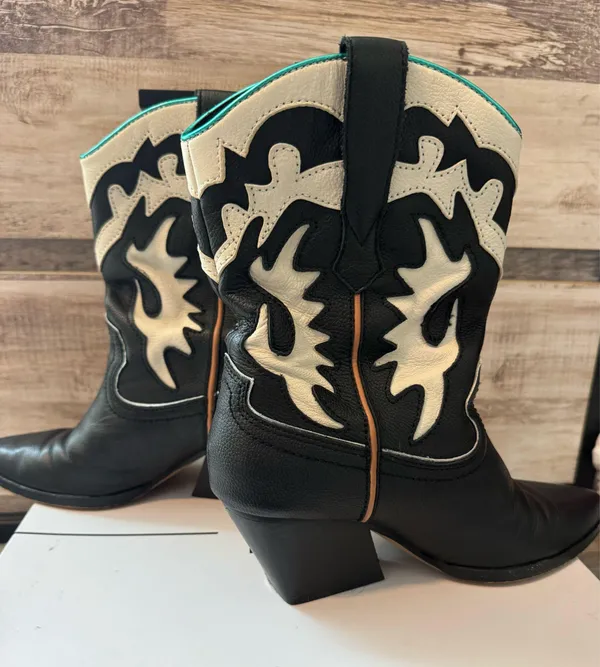 Dolce Vita Boots - Image 3