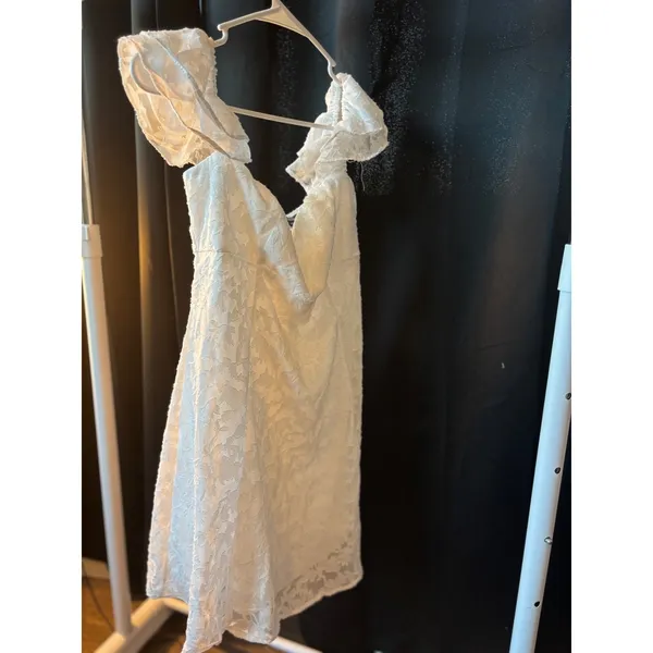 Wild Fable White Floral Jacquard Ruffle Sleeve Mini Dress Sweetheart Cowl Neck M - Image 5