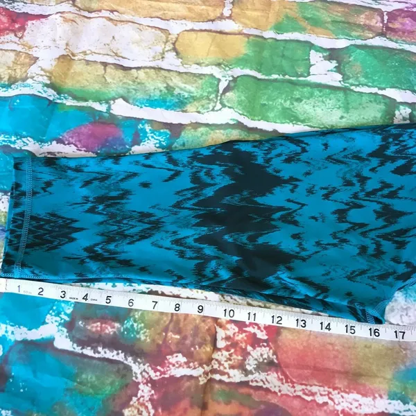 Z by Zella Womens Leggings Sz S Ikat Print Teal‎ Black Tie Dye Look Capri Length - Image 7