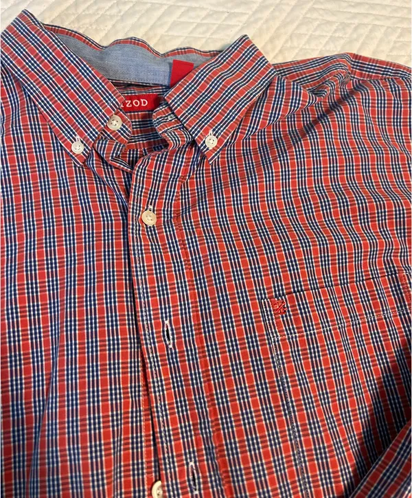 IZOD Red and Blue Buttons Down - Image 3