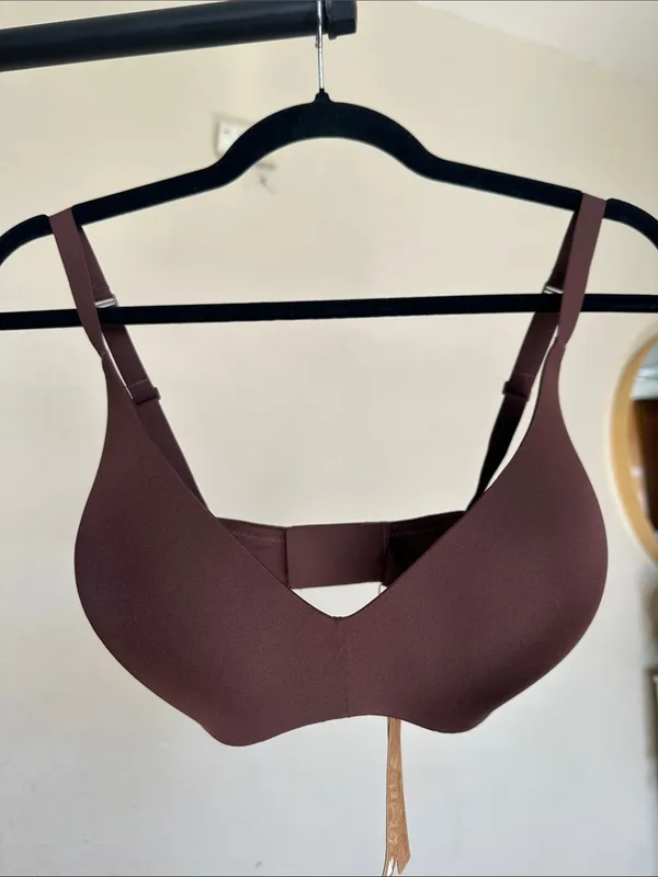 NWT SKIMS Wireless Form lightly lined Bra Cocoa‎ Size 32DDDD - Image 2