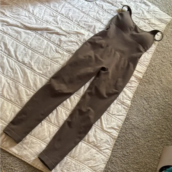 Brown Bodysuit Crisscross Low-cut Back‎ Womens Size Medium Stretchy - Image 2