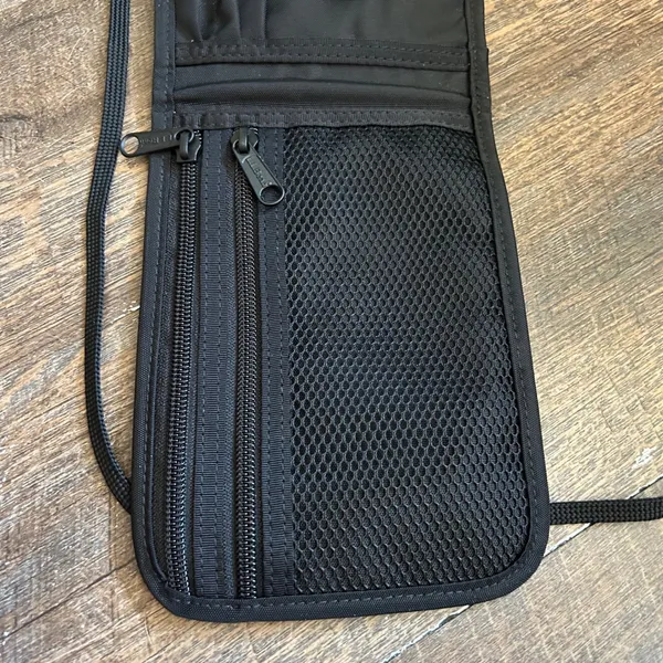 LL Bean Black‎ Nylon Neck Wallet Travel Pouch Crossbody Passport Organizer Bag - Image 7