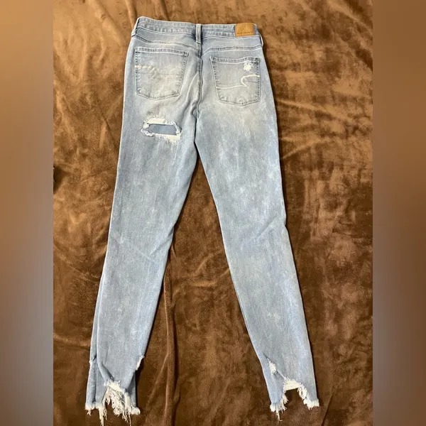 American Eagle Skinny Jeans - Image 3