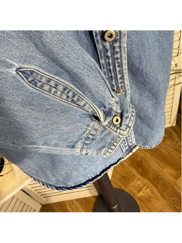 Vintage 90s Bill Blass women's denim shirt blue cotton Western grunge cottage M - Image 11