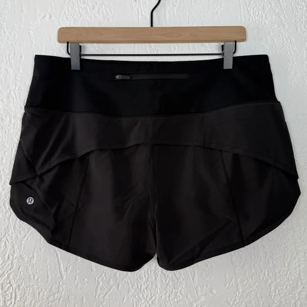 Lululemon Speed Up High Rise Short 2.5" Lined Black Size 12 NWT - Image 3