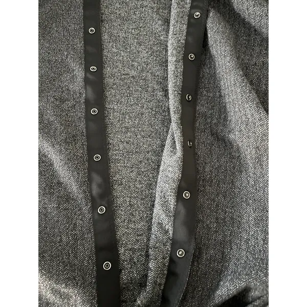 Lululemon Vinyasa Scarf Womens One Size Black Striped Wrap Shrug Hood Travel‎ - Image 4