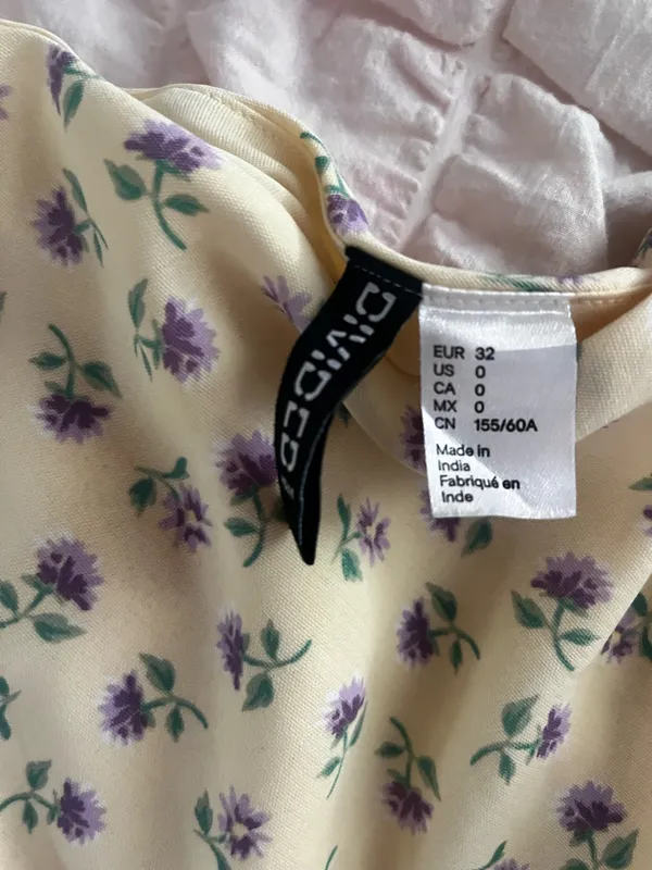 Yellow Floral Skirt Size XS - Image 2